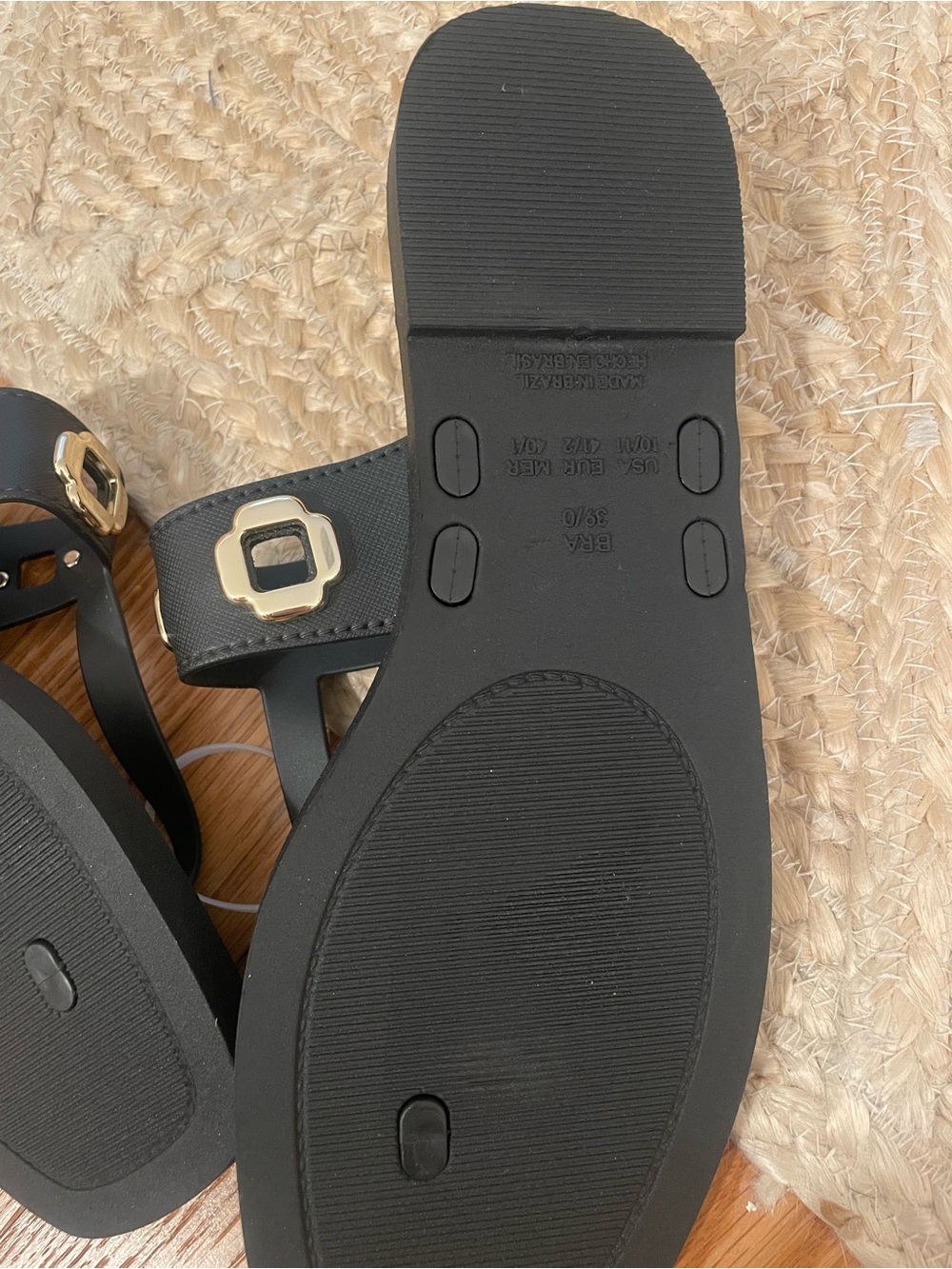 Larroude - Black sandals NWOT - Picture 2 of 2